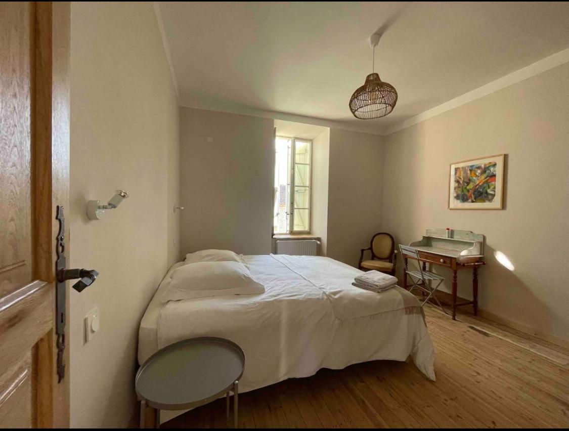 Le Petit Palais De Chaillot 8 Places 4 Chambres Spacieuses Colonzelle Extérieur photo